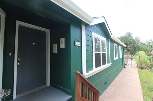 21240 Santa Clara Rd, Middletown, CA 95461-9771