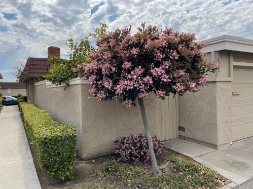 6937 Grand Manan Dr, Cypress, CA 90630-5449