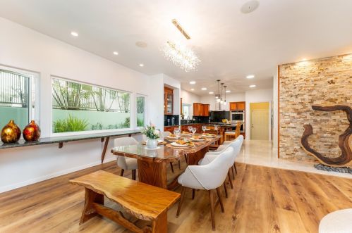 5454 Poola St, Honolulu HI  96821-1539 exterior