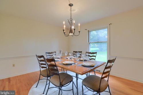 1343 Country Club Dr, Lancaster PA  17601-5209 exterior