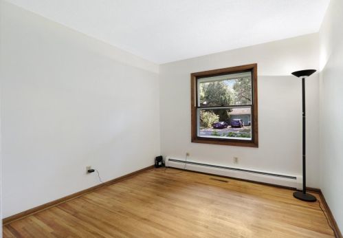 1520 21st Ave, Saint Paul MN  55112-5536 exterior