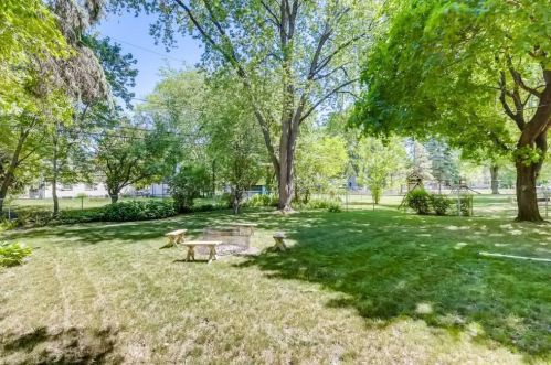2182 Desoto St, Saint Paul MN  55117-1829 exterior