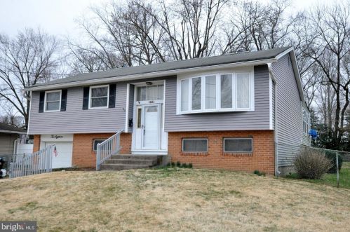 218 Downing Rd, Somerdale, NJ 08083-2649