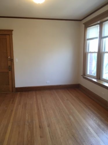 5237 Winchester Ave, Chicago, IL 60609-5641