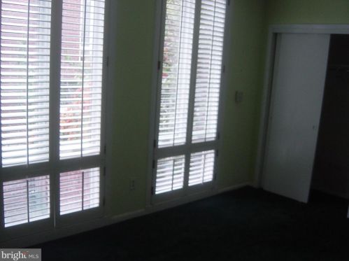 400 5 St, Philadelphia PA 19147-1508 exterior