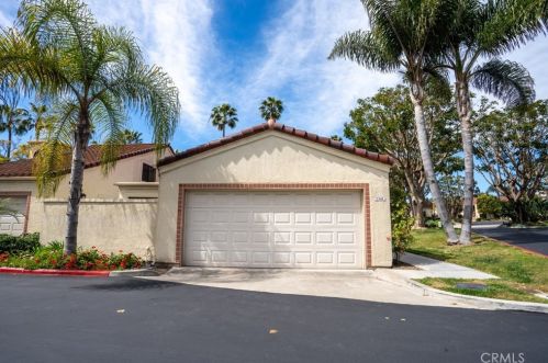 7341 Calle De Fuentes, Carlsbad, CA 92009-7609