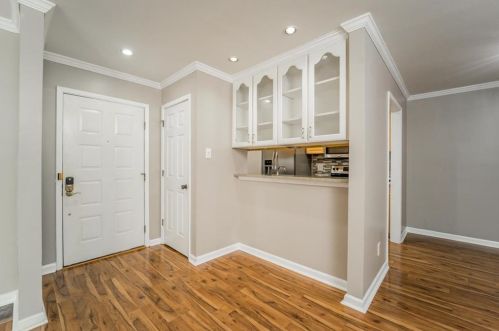 109 Barrington Hills Dr, Atlanta, GA 30350-3801