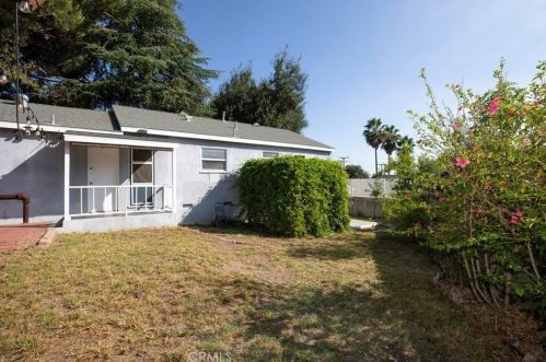 4217 Boston Ave, Glendale CA  91214-2411 exterior