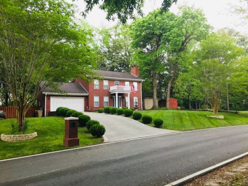 159 Hawk Hammock Dr, Stillwell, GA 31329-4100