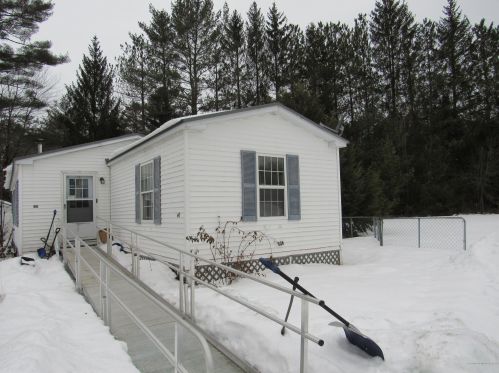 40 Tempesta Way, Norridgewock, ME 04957-3018
