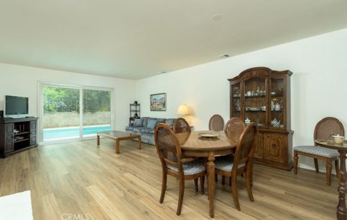 3451 Mevel Pl, Glendale CA  91214-1141 exterior