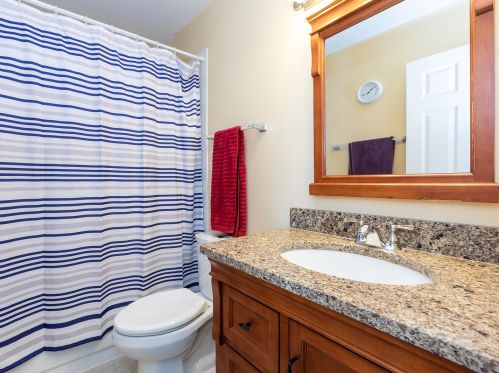 255 Camelot Ln, Carol Stream IL  60188-3612 exterior