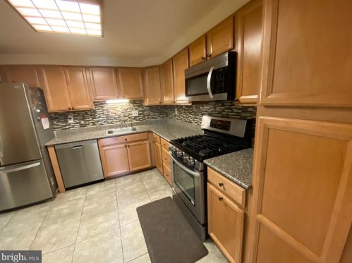 23 Sayre Dr, Princeton NJ  08540-5805 exterior