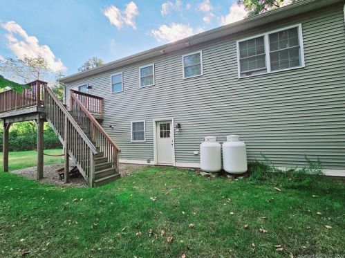 36 Riverview Ave, Killingly, CT 06239-1934