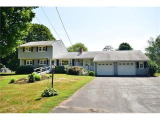 106 Reed Rd, Tolland, CT 06084-3226