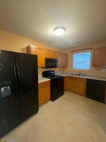 1776 Devon Dr, Atlanta GA  30311-4382 exterior