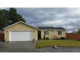 430 Butte Dr, Hermiston, OR 97838-1240
