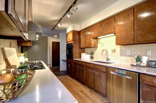 5031 Chester St, Englewood CO 80111-1330 exterior