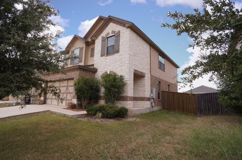 13840 Fall Springs Way, Webberville TX  78653-3951 exterior
