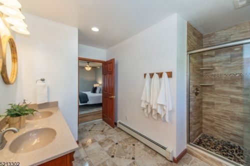 101 Charles St, Hackettstown NJ  07840-1209 exterior