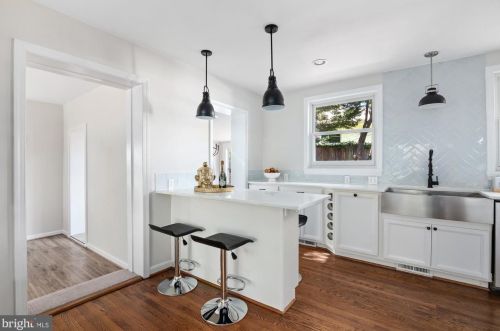 407 Greenbrier Dr, Silver Spring MD 20910-4230 exterior