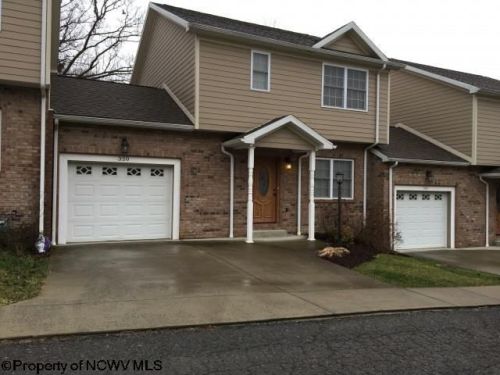 320 Villa View Dr, Morgantown, WV 26505-2092