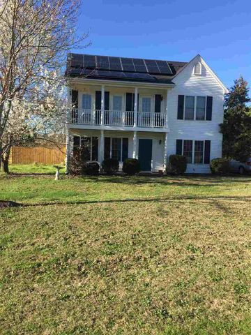 102 Blueberry Ln, Pendleton, SC 29670-9255