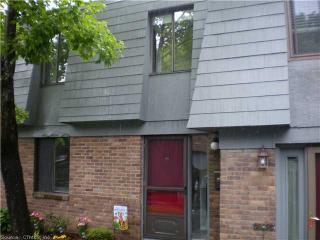 87 Trolley Crossing Ln, Middletown, CT 06457-5845