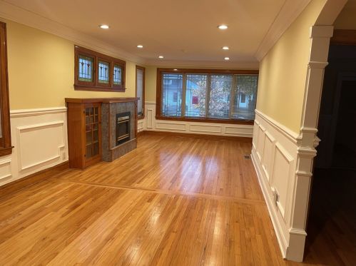 3209 Scoville Ave, Forest View, IL 60402-3546