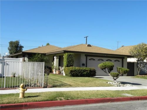 425 Barbara Ave, Irwindale, CA 91702