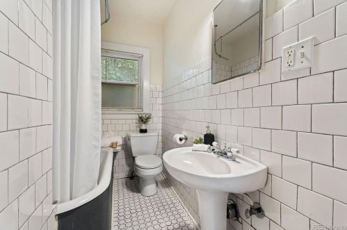 1858 Gilpin St, Denver CO  80209-4522 exterior