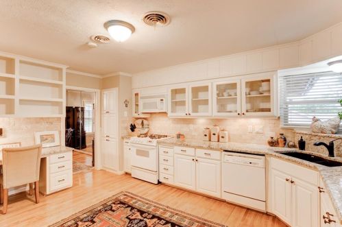 3408 Martin Lydon Ave, Fort Worth, TX 76133-1419