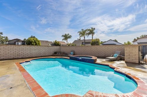 27981 Virginia, San Juan Capistrano, CA 92692-4007