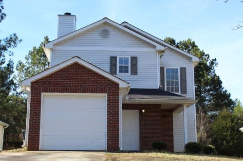 1681 Riverchase Cir, Conyers, GA
