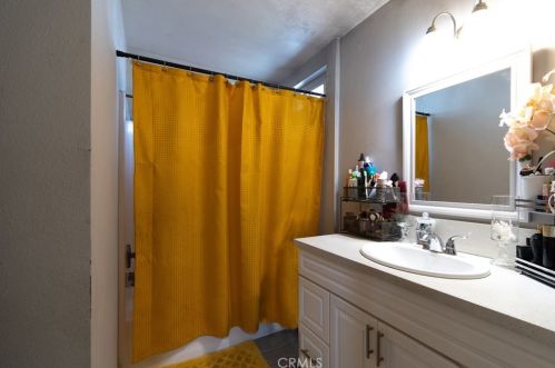 3911 Dalley Way, Riverside CA  92509-2707 exterior