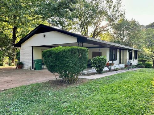 305 Eddington Way, Stone Mountain, GA 30088-1212