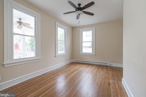 114 Ctr St, Camden NJ  08109-2201 exterior