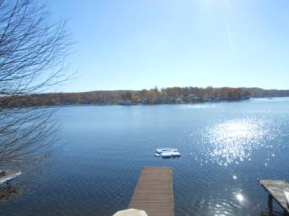 233 Lakeside Blvd, Hopatcong, NJ 07843-1619