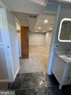 2904 Craiglawn Rd, Silver Spring MD 20904-1819 exterior