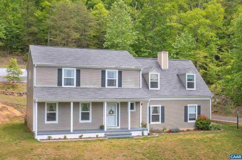 2214 Lonicera Way, Charlottesville, VA 22911-9039