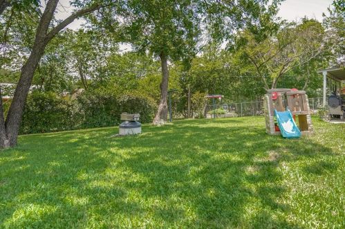 5920 Rickee Dr, Fort Worth TX  76148-2734 exterior