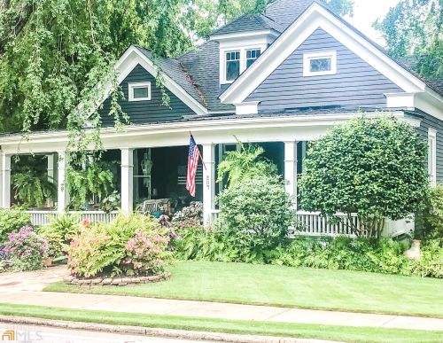 207 Cedar St, Carrollton, GA 30117-2404