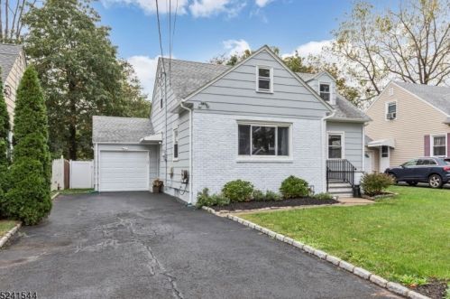 336 Hoe Ave, Scotch Plains, NJ 07076-1135