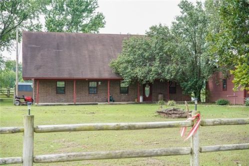 19787 Greenwood Rd, Spiro, OK 74959-4532