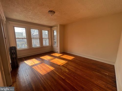 1116 Langham Ave, Camden NJ  08103-2818 exterior