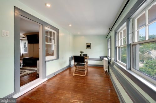 6710 Westmoreland Ave, Silver Spring MD 20912-4406 exterior