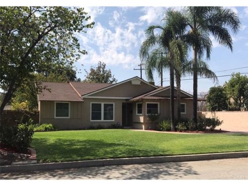 279 Roundup Rd, Glendora, CA 91741-3843