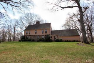 1320 Templeton Mill Rd, Lynchburg, VA 24503-6438