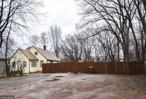 2468 Germain St, Saint Paul MN  55109-2009 exterior