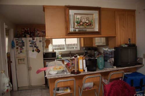 20102 Arrow Hwy, Covina, CA 91724-1102